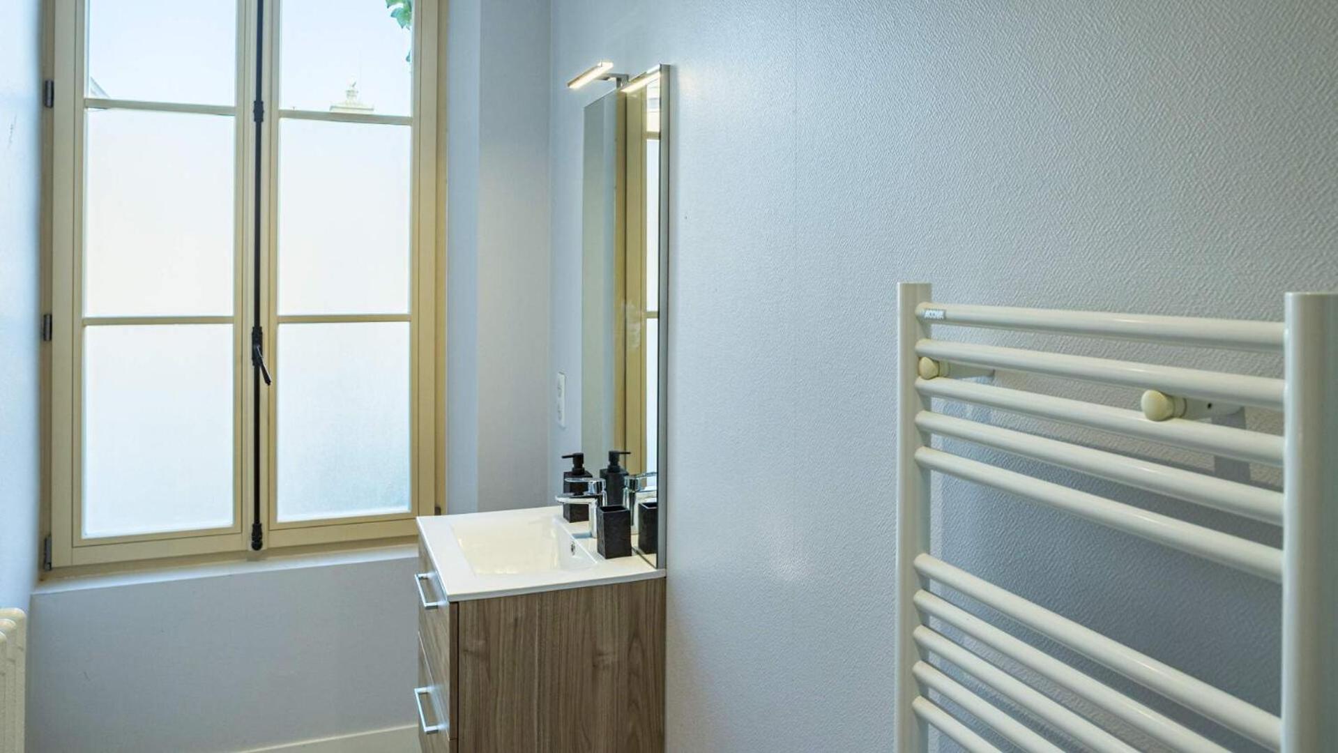 Quarto em Acomodações Particulares Chez Suzanne 0 - Privee Dans Maison De - Confort - Hypercentre *